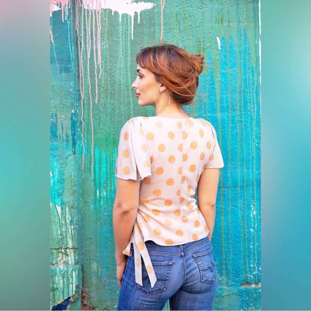Eva Franco Anthropologie Sweetwater Top in Orange Dot Flutter Sleeve Size Small - Picture 14 of 14